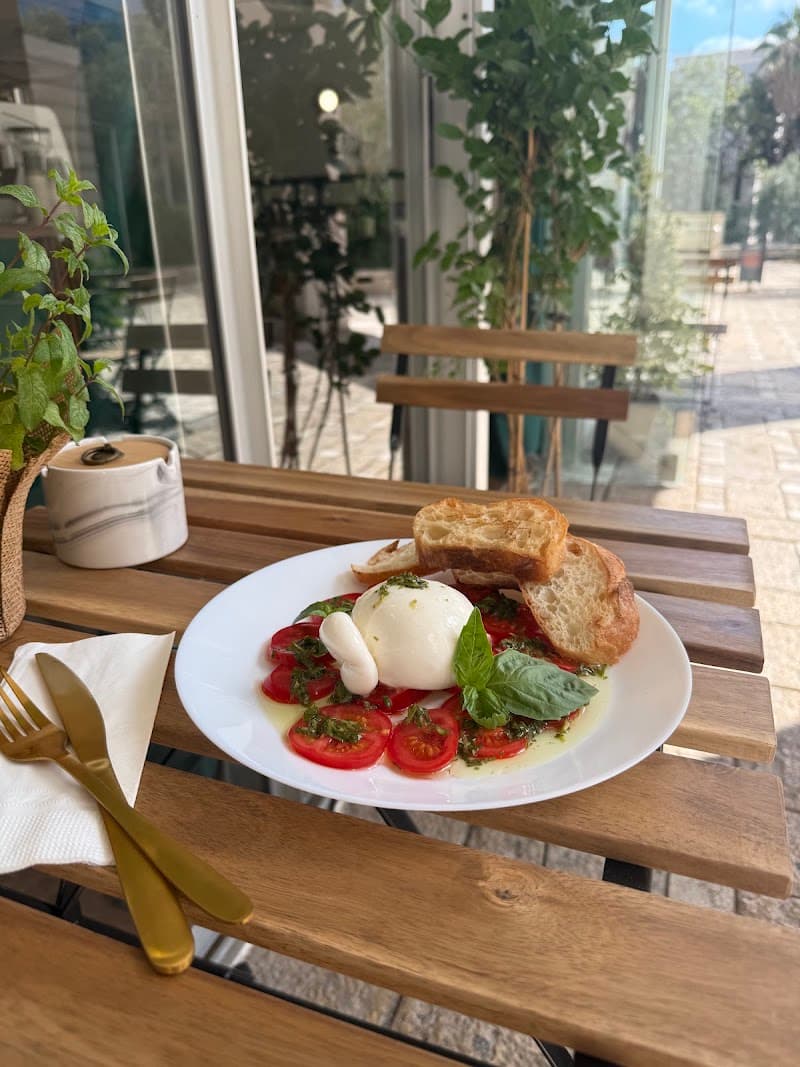 Cafe Lumiere חיפה - תמונה 4
