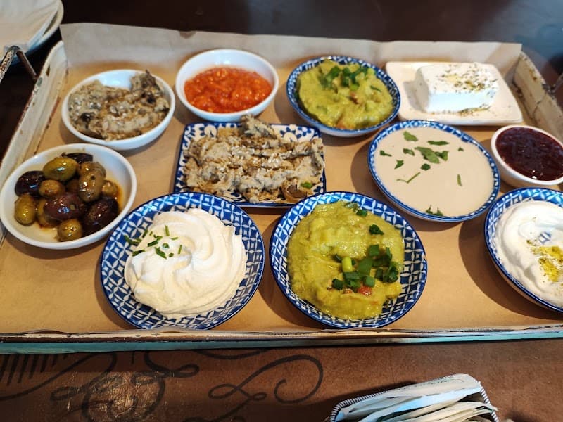 קפה לנדוור בנימינה גבעת עדה - תמונה 2