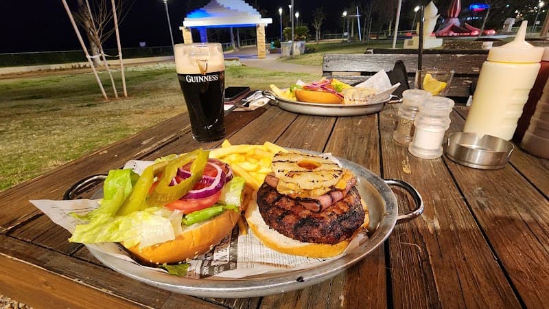 Red Burger Bar - תמונה 3