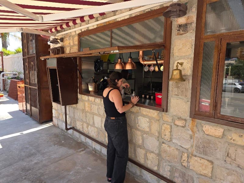 קציצה עגלגלה מעונה