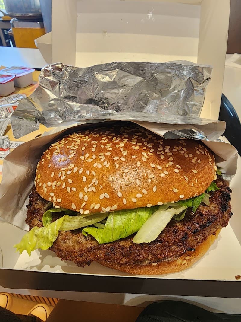מקדונלדס קניון עזריאלי, מודיעין - תמונה 6