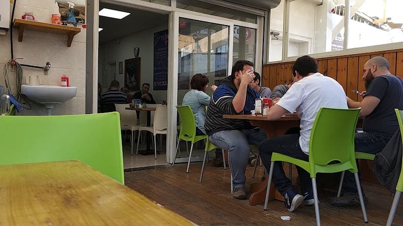 חומוס אליהו טירת כרמל - תמונה 7